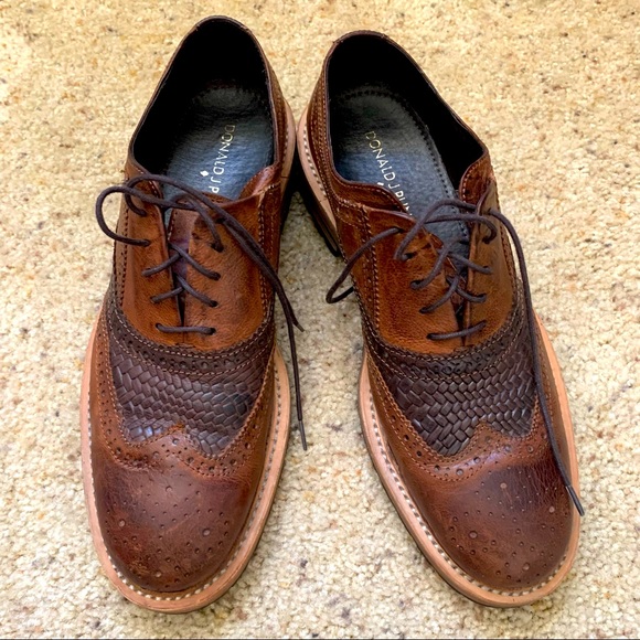 Men’s Donald J. Pliner shoes - Picture 1 of 7